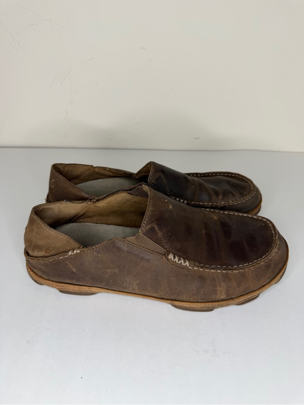 OluKai Moloa Slip On Loafer Shoes Brown Leather Men’s Size 44.5 US 11.5 Comfort